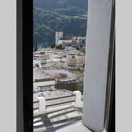 Casa La Solea. Vistas Al Pueblo Y La Sierra Villa Bubion Bagian luar foto