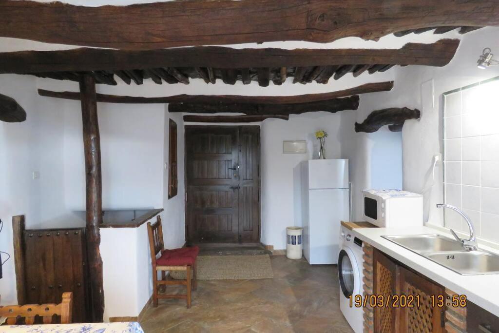 Casa La Solea. Vistas Al Pueblo Y La Sierra Villa Bubion Bagian luar foto