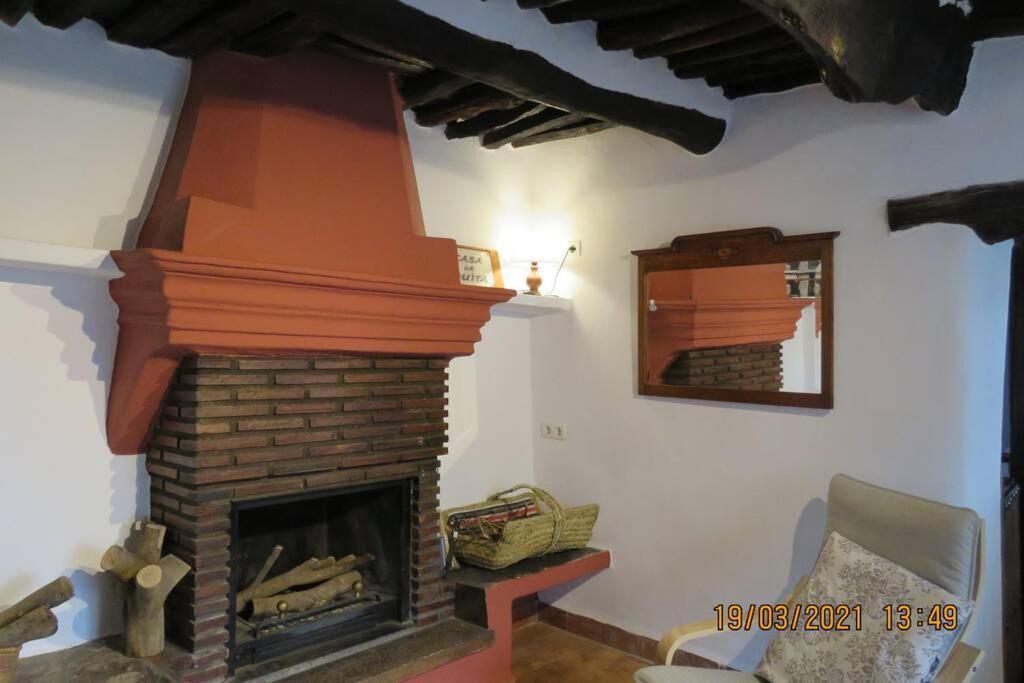 Casa La Solea. Vistas Al Pueblo Y La Sierra Villa Bubion Bagian luar foto